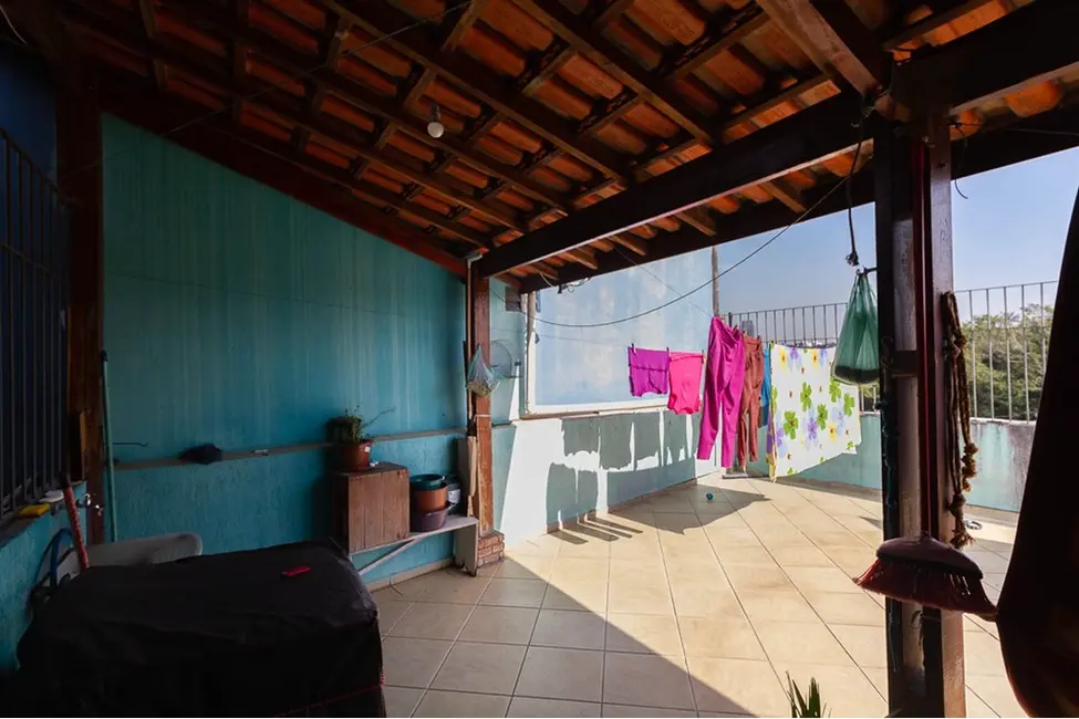 Foto 2 de Casa com 4 quartos à venda, 178m2 em Cachoeirinha, São Paulo - SP