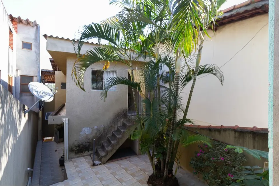 Foto 3 de Casa com 4 quartos à venda, 178m2 em Cachoeirinha, São Paulo - SP