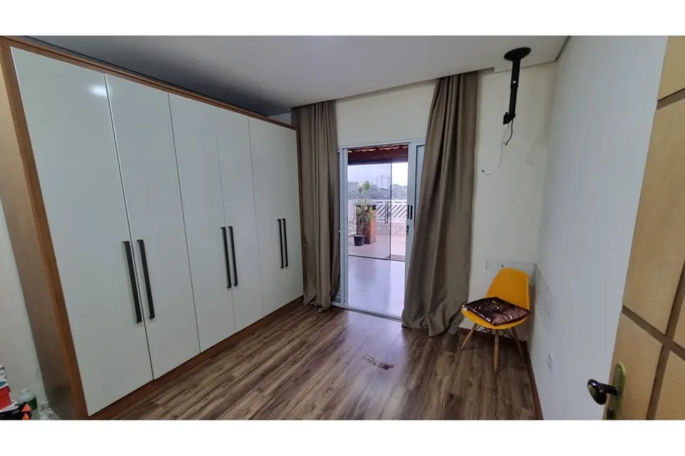 Foto 2 de Casa com 3 quartos à venda, 370m2 em Jardim São Marcos, Embu Das Artes - SP