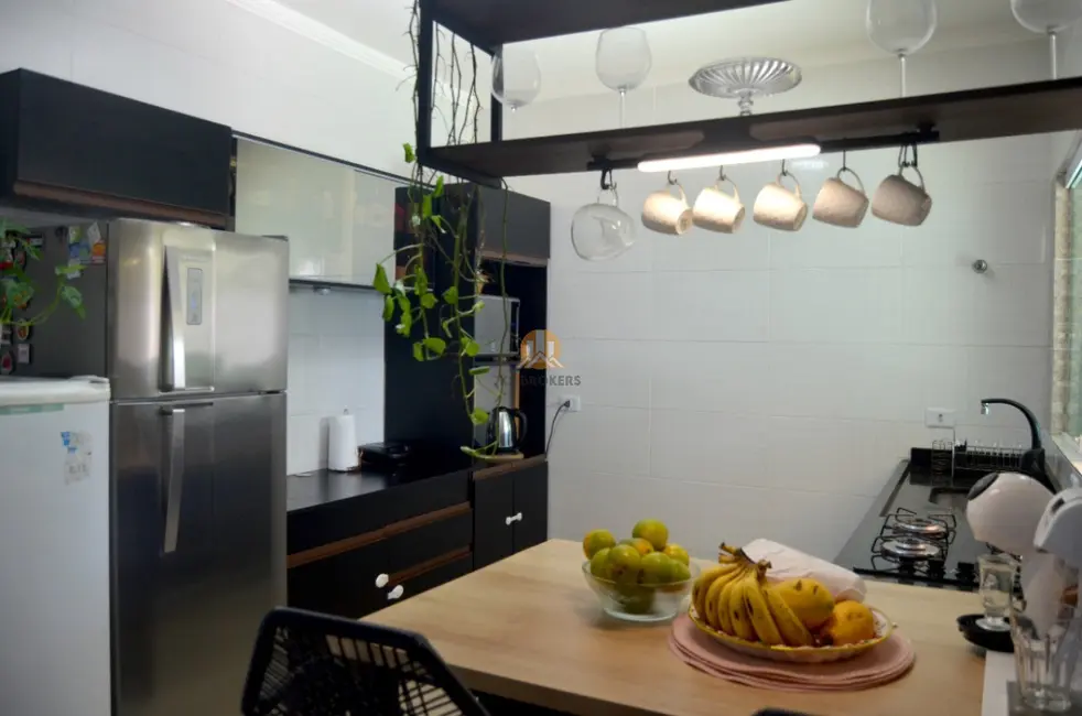 Foto 6 de Casa com 3 quartos à venda, 107m2 em Itanhaem - SP