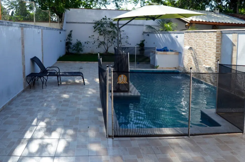 Foto 1 de Casa com 3 quartos à venda, 107m2 em Itanhaem - SP