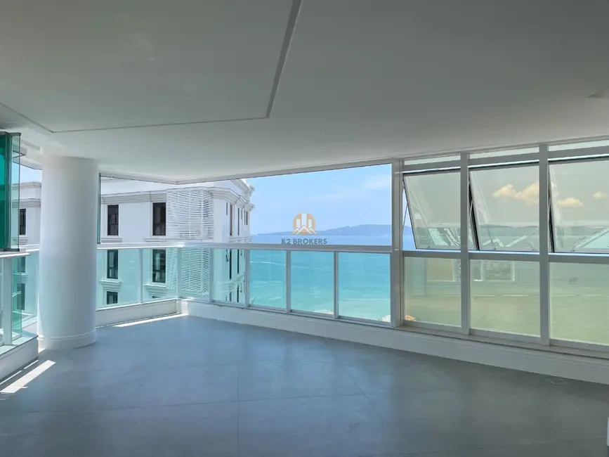Foto 2 de Apartamento com 4 quartos à venda, 173m2 em Centro, Itapema - SC