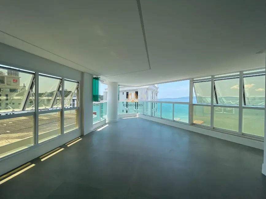 Foto 3 de Apartamento com 4 quartos à venda, 173m2 em Centro, Itapema - SC