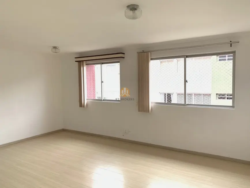 Foto 2 de Apartamento com 2 quartos à venda, 71m2 em Água Verde, Curitiba - PR