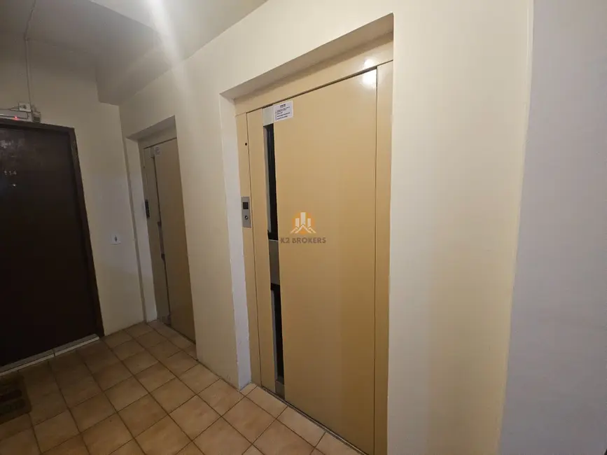 Foto 5 de Apartamento com 1 quarto à venda, 19m2 em Cristo Rei, Curitiba - PR