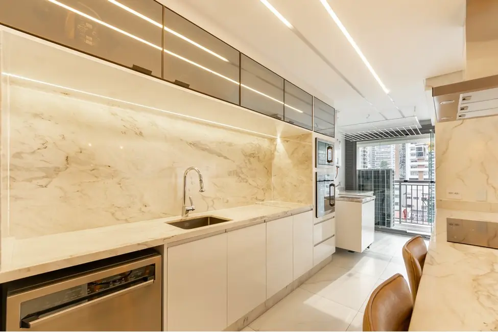 Foto 7 de Apartamento com 3 quartos à venda, 160m2 em Vila Dom Pedro I, São Paulo - SP