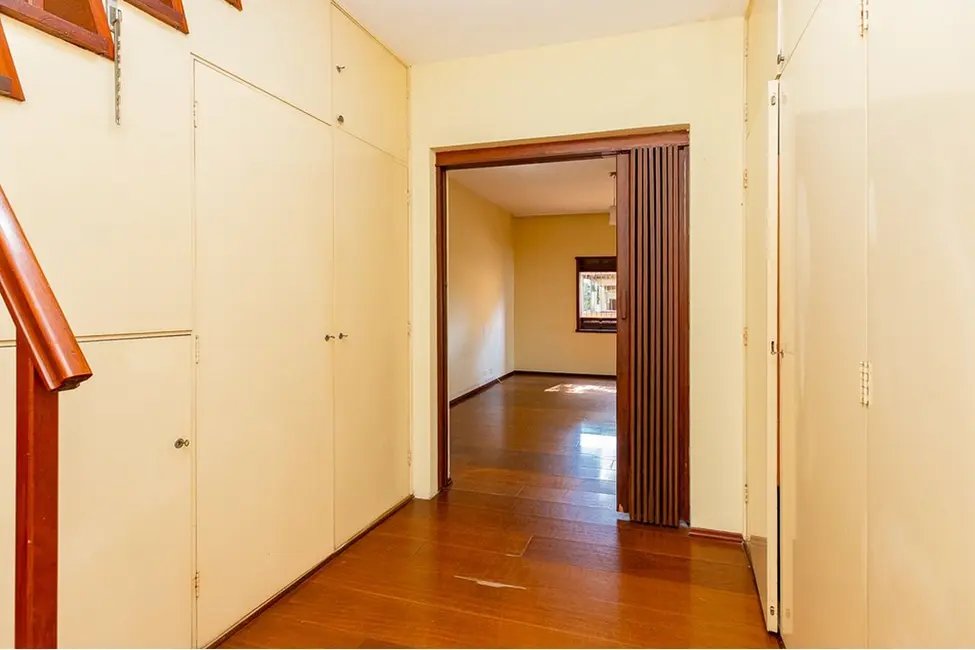 Foto 6 de Casa com 5 quartos à venda, 330m2 em Jardim Prudência, São Paulo - SP