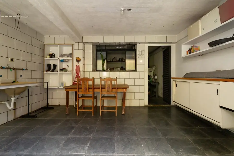 Foto 2 de Casa com 4 quartos à venda, 226m2 em Helena Maria, Osasco - SP