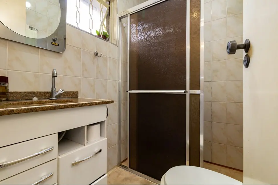 Casa com 4 quartos à venda, 226m2 em Helena Maria, Osasco - SP - imagem 9 Foto 9 de Casa com 4 quartos à venda, 226m2 em Helena Maria, Osasco - SP