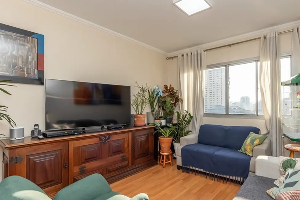 Apartamento com 3 quartos à venda, 84m2 em Aclimação, São Paulo - SP - imagem 1 Foto 1 de Apartamento com 3 quartos à venda, 84m2 em Aclimação, São Paulo - SP