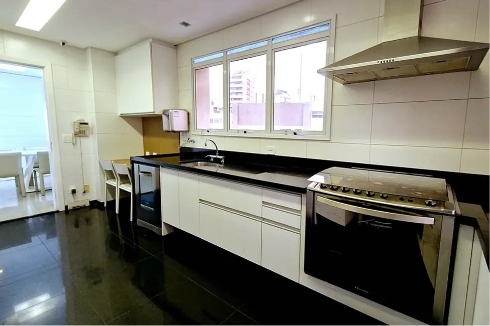 Apartamento com 4 quartos à venda, 300m2 em Higienópolis, São Paulo - SP - imagem 5 Foto 5 de Apartamento com 4 quartos à venda, 300m2 em Higienópolis, São Paulo - SP