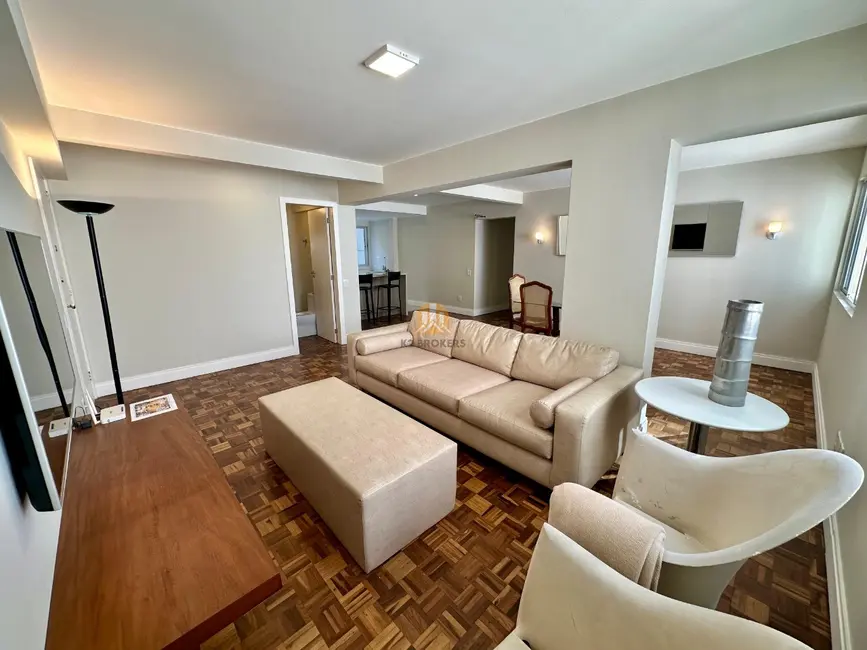 Foto 2 de Apartamento com 3 quartos à venda, 110m2 em Pioneiros, Balneario Camboriu - SC