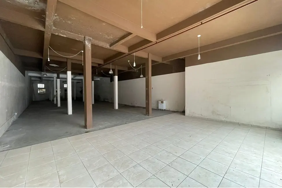 Armazém / Galpão à venda, 500m2 em São Judas, Itajai - SC - imagem 2 Foto 2 de Armazém / Galpão à venda, 500m2 em São Judas, Itajai - SC