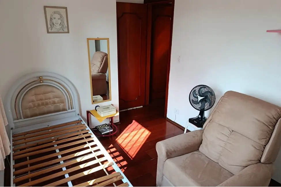 Foto 5 de Casa com 5 quartos à venda, 247m2 em Jardim Guapira, São Paulo - SP