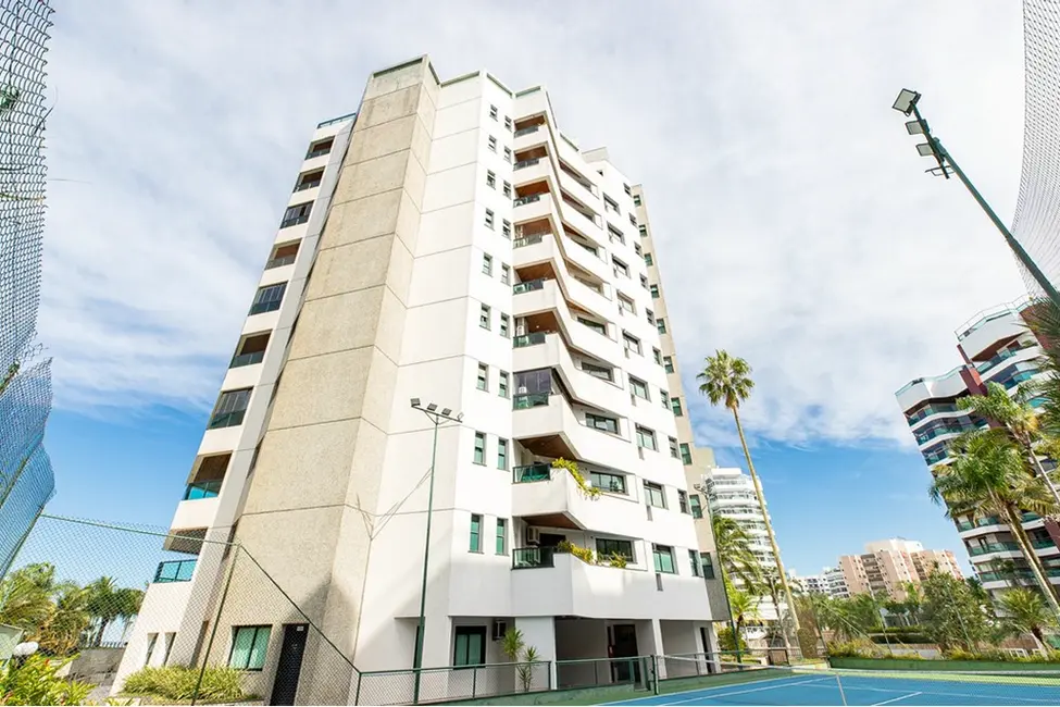 Foto 6 de Apartamento com 5 quartos à venda, 292m2 em Bertioga - SP