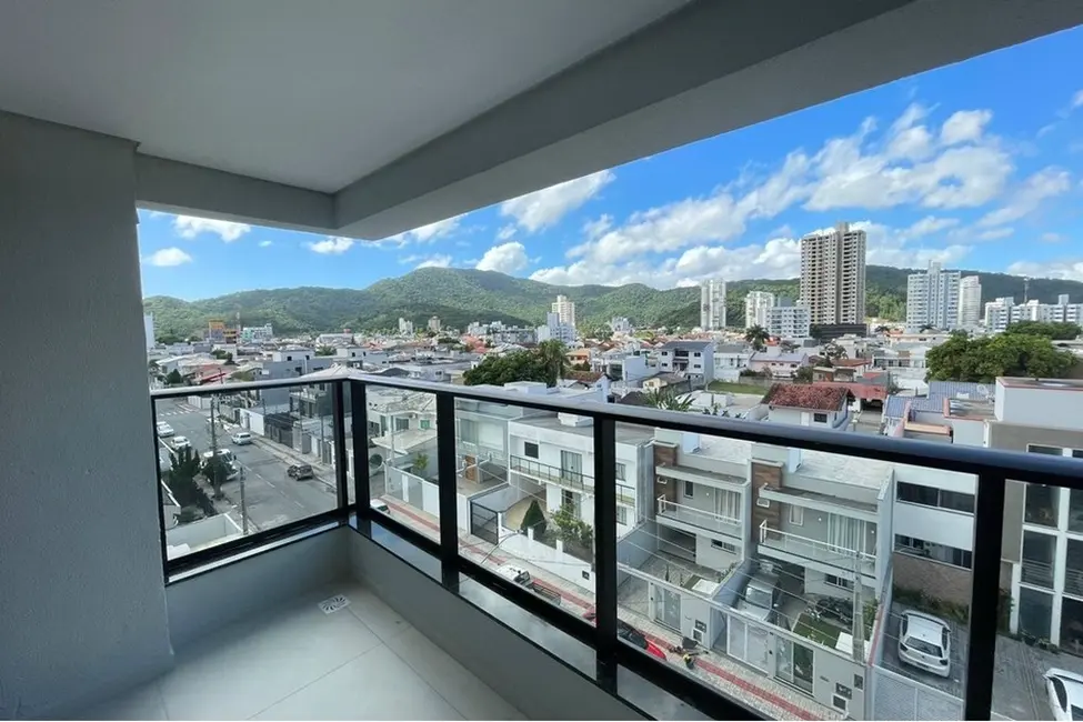 Foto 2 de Apartamento com 2 quartos à venda, 73m2 em Dom Bosco, Itajai - SC