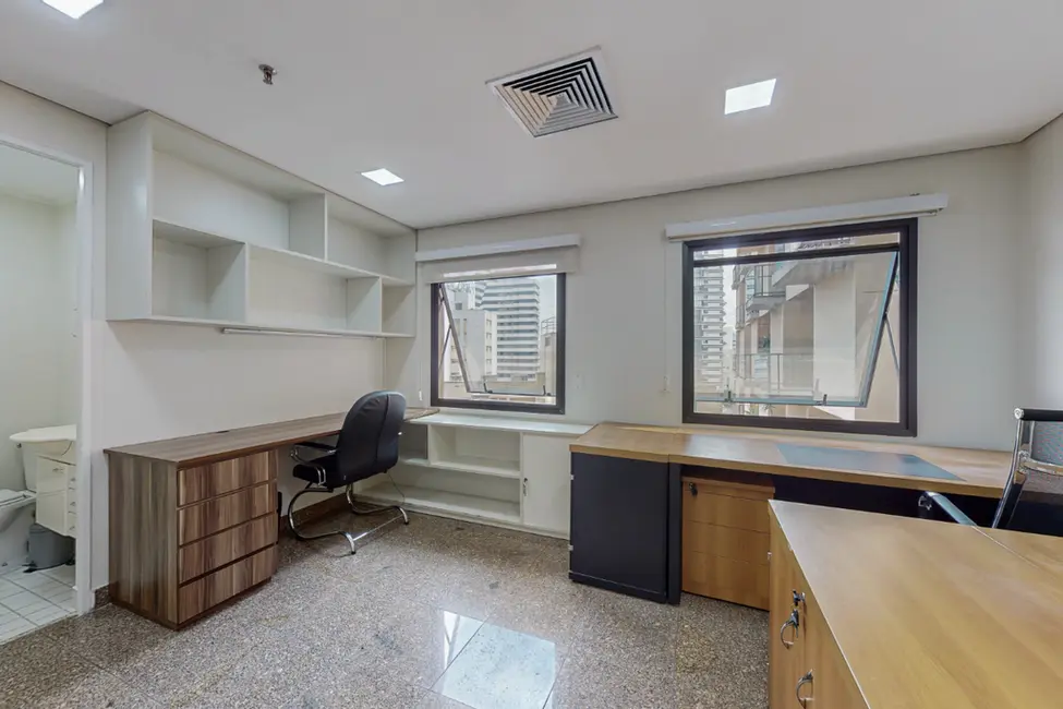 Foto 1 de Sala Comercial à venda, 29m2 em Moema, São Paulo - SP