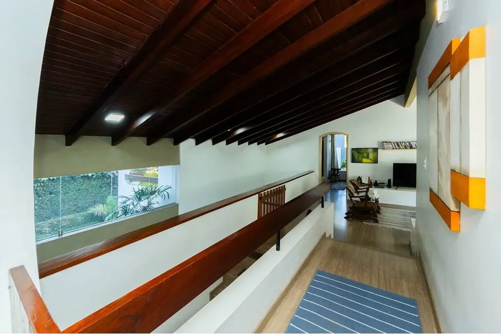 Casa com 4 quartos à venda, 375m2 em Vila Tramontano, São Paulo - SP - imagem 2 Foto 2 de Casa com 4 quartos à venda, 375m2 em Vila Tramontano, São Paulo - SP