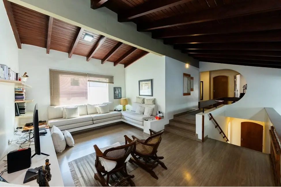 Casa com 4 quartos à venda, 375m2 em Vila Tramontano, São Paulo - SP - imagem 6 Foto 6 de Casa com 4 quartos à venda, 375m2 em Vila Tramontano, São Paulo - SP