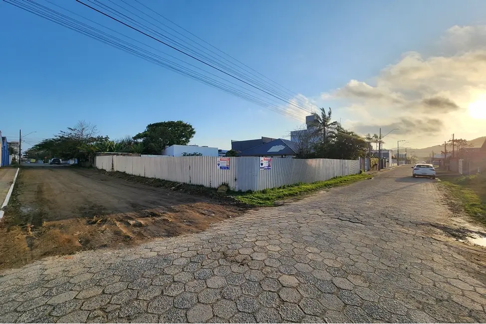 Foto 13 de Terreno / Lote à venda em Gravatá, Navegantes - SC