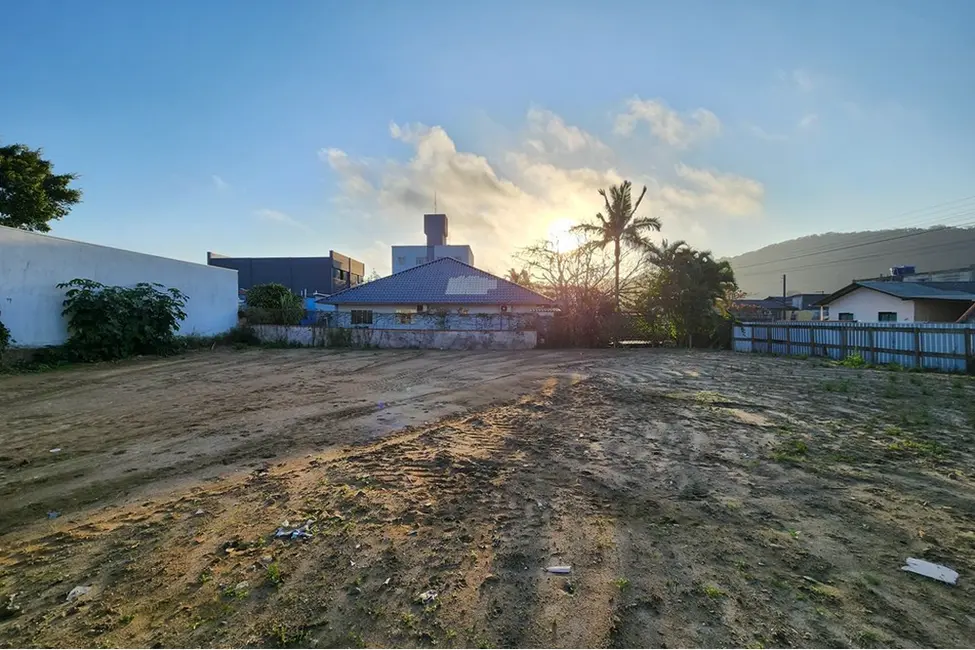 Foto 11 de Terreno / Lote à venda em Gravatá, Navegantes - SC