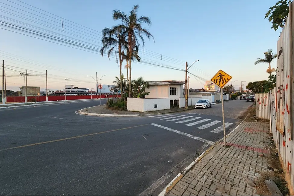 Foto 2 de Terreno / Lote à venda em Centro, Navegantes - SC