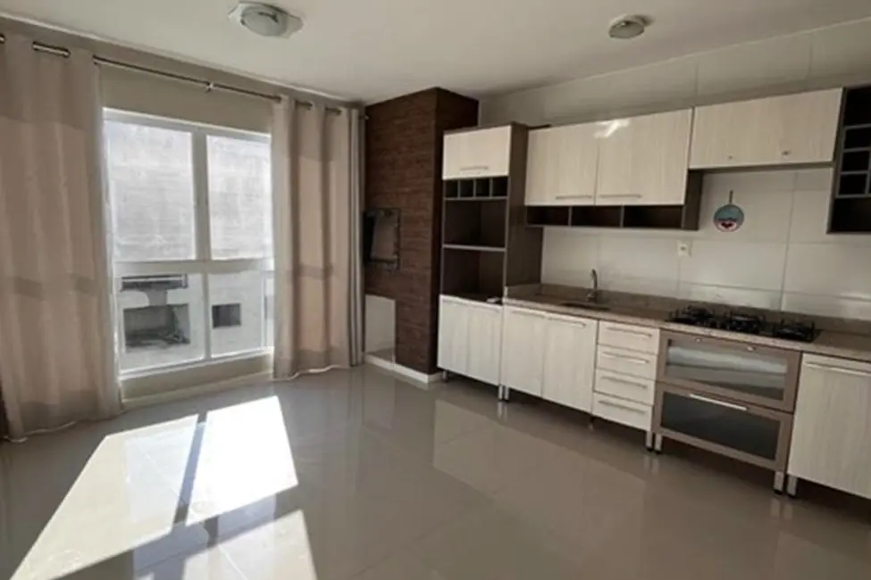 Foto 1 de Apartamento com 2 quartos à venda, 55m2 em Espinheiros, Itajai - SC