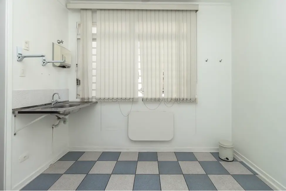 Sala Comercial à venda, 144m2 em Brooklin Paulista, São Paulo - SP - imagem 2 Foto 2 de Sala Comercial à venda, 144m2 em Brooklin Paulista, São Paulo - SP