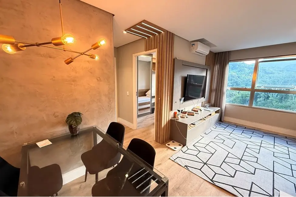 Foto 1 de Apartamento com 2 quartos à venda, 70m2 em Fazendinha, Itajai - SC