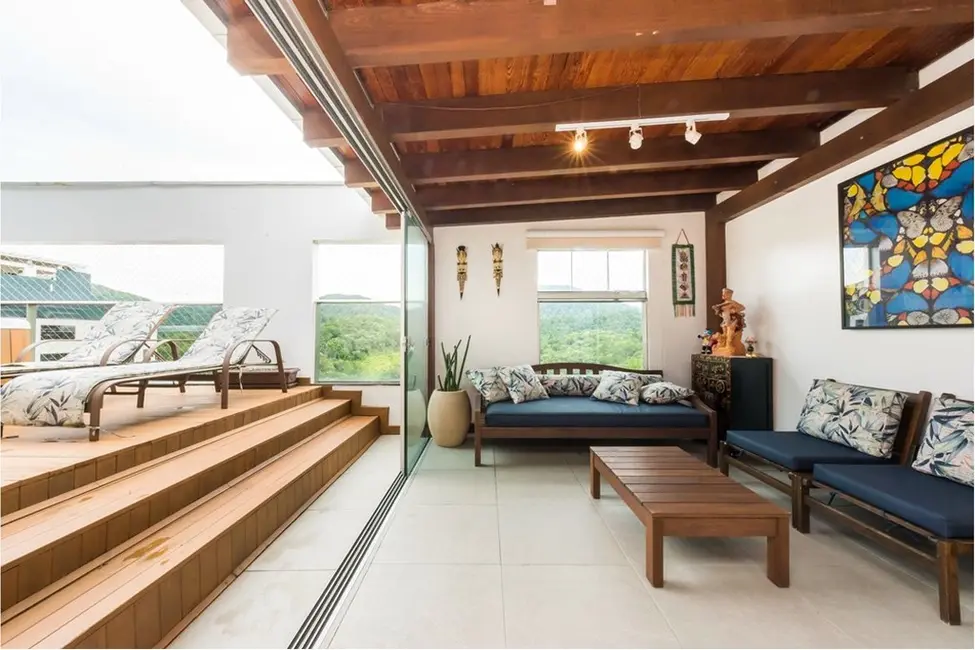 Foto 1 de Apartamento com 3 quartos à venda, 205m2 em Fazendinha, Itajai - SC