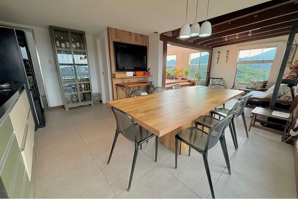 Foto 2 de Apartamento com 3 quartos à venda, 205m2 em Fazendinha, Itajai - SC