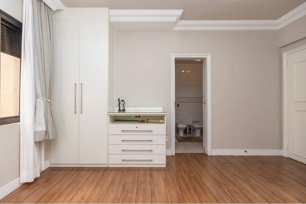 Foto 4 de Apartamento com 3 quartos à venda, 360m2 em São Paulo - SP