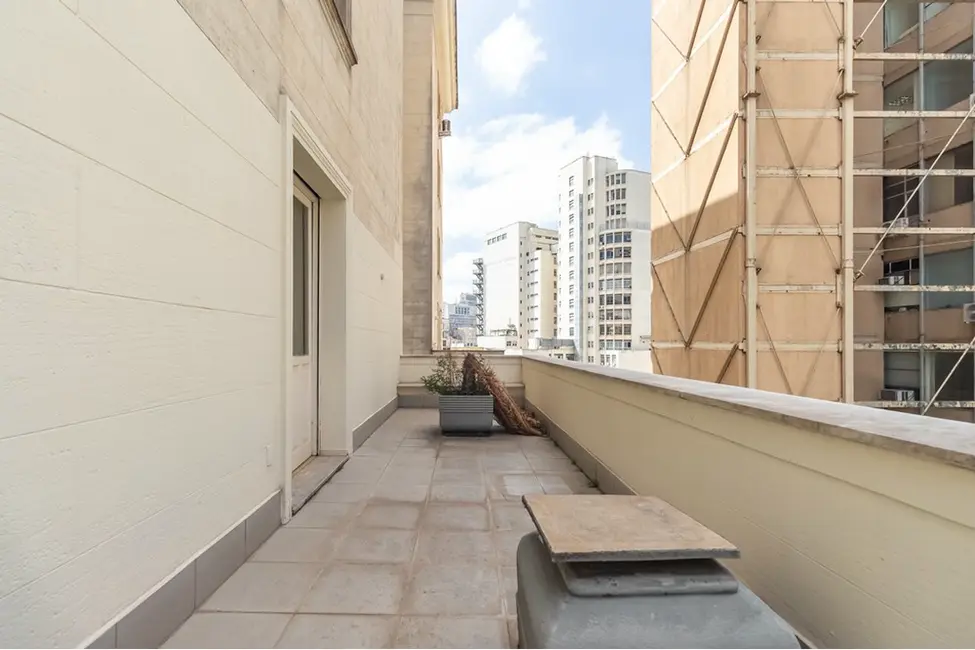 Sala Comercial à venda, 260m2 em República, São Paulo - SP - imagem 2 Foto 2 de Sala Comercial à venda, 260m2 em República, São Paulo - SP