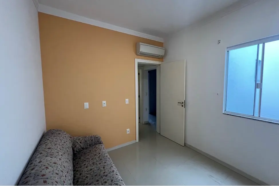 Foto 5 de Casa com 3 quartos à venda, 112m2 em Nova Esperança, Balneario Camboriu - SC