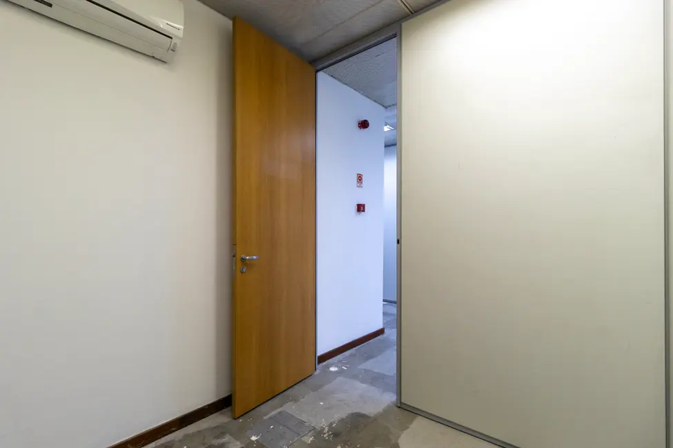 Sala Comercial à venda, 526m2 em Chácara Santo Antônio (Zona Sul), São Paulo - SP - imagem 6 Foto 6 de Sala Comercial à venda, 526m2 em Chácara Santo Antônio (Zona Sul), São Paulo - SP