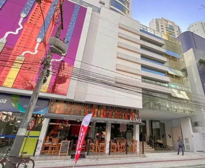 Apartamento com 4 quartos à venda, 400m2 em Centro, Camboriu - SC - imagem 3 Foto 3 de Apartamento com 4 quartos à venda, 400m2 em Centro, Camboriu - SC