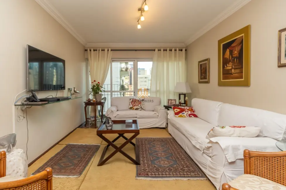 Apartamento com 4 quartos à venda, 165m2 em Moema, São Paulo - SP - imagem 3 Foto 3 de Apartamento com 4 quartos à venda, 165m2 em Moema, São Paulo - SP