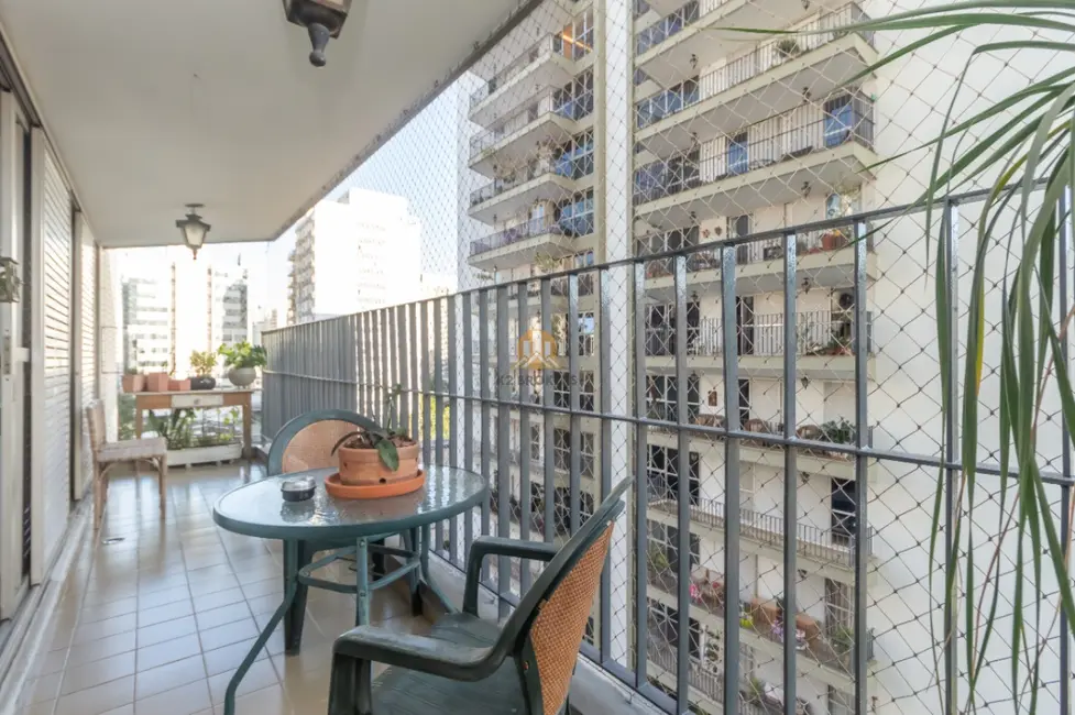 Apartamento com 4 quartos à venda, 165m2 em Moema, São Paulo - SP - imagem 9 Foto 9 de Apartamento com 4 quartos à venda, 165m2 em Moema, São Paulo - SP
