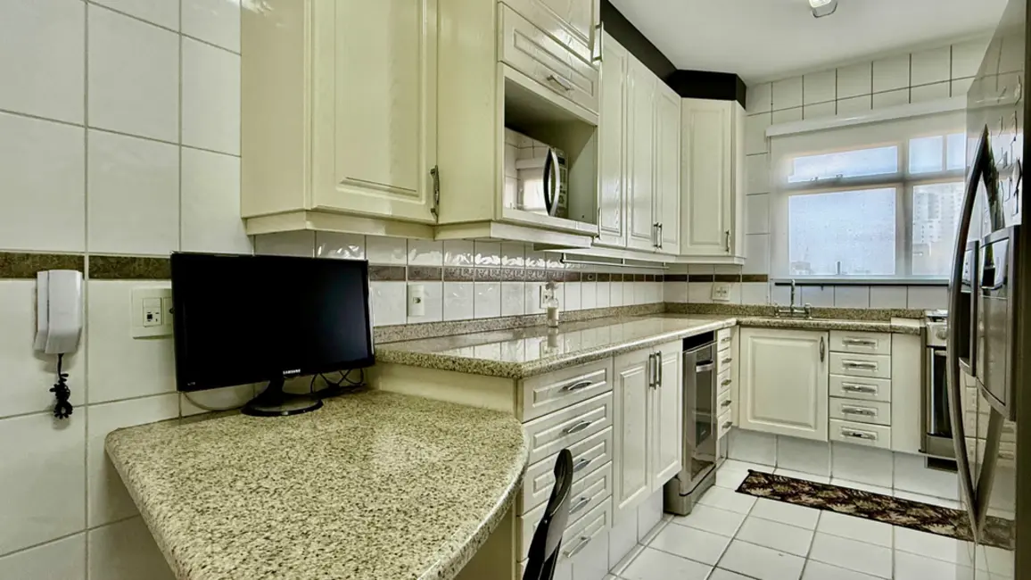 Foto 9 de Apartamento com 3 quartos à venda, 160m2 em Barueri - SP