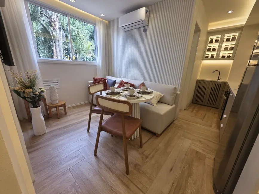 Foto 3 de Apartamento com 2 quartos à venda, 32m2 em São Mateus, São Paulo - SP