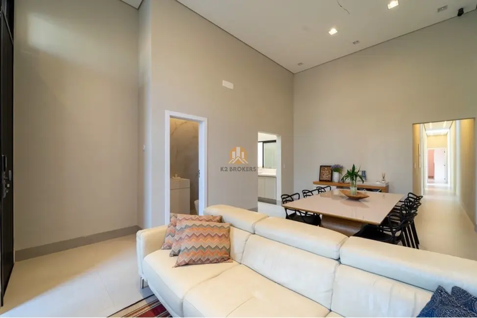 Foto 3 de Casa de Condomínio com 4 quartos à venda, 195m2 em Medeiros, Jundiai - SP