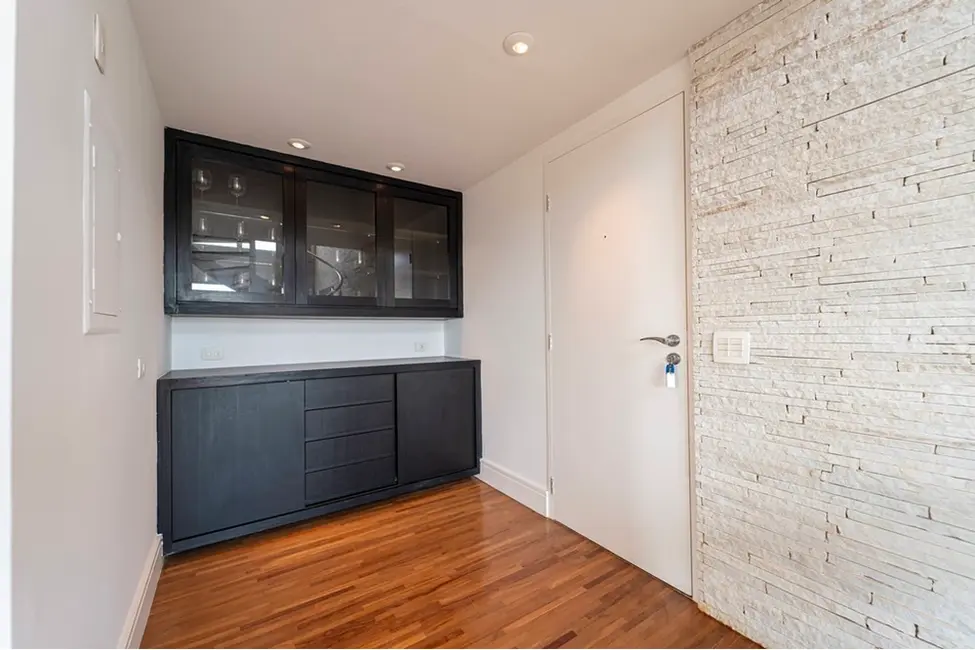 Apartamento com 1 quarto à venda, 104m2 em Moema, São Paulo - SP - imagem 8 Foto 8 de Apartamento com 1 quarto à venda, 104m2 em Moema, São Paulo - SP