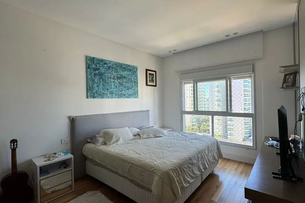 Apartamento com 3 quartos à venda, 156m2 em Itajai - SC - imagem 4 Foto 4 de Apartamento com 3 quartos à venda, 156m2 em Itajai - SC