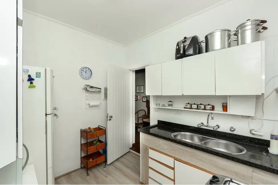 Foto 8 de Casa com 3 quartos à venda, 162m2 em Jardim Petrópolis, São Paulo - SP