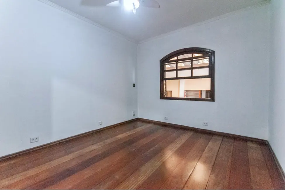 Casa com 3 quartos à venda, 309m2 em Jardim Maristela, São Paulo - SP - imagem 4 Foto 4 de Casa com 3 quartos à venda, 309m2 em Jardim Maristela, São Paulo - SP
