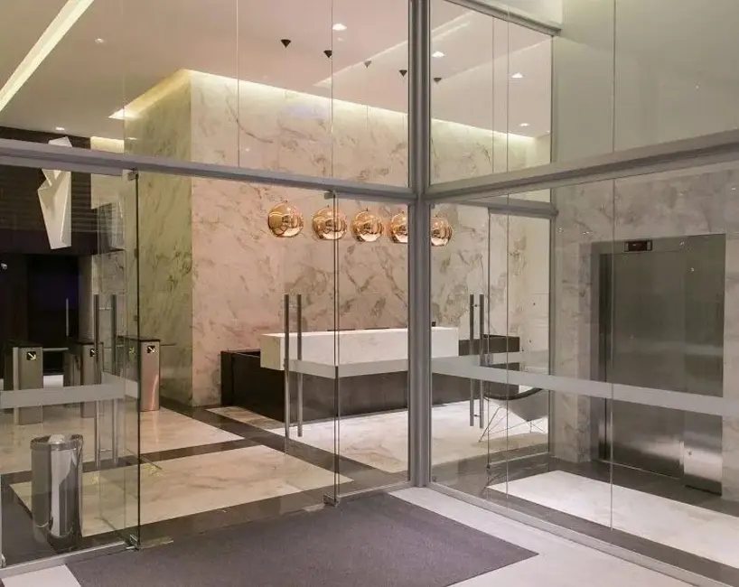 Loja para alugar, 292m2 em Batel, Curitiba - PR - imagem 5 Foto 5 de Loja para alugar, 292m2 em Batel, Curitiba - PR