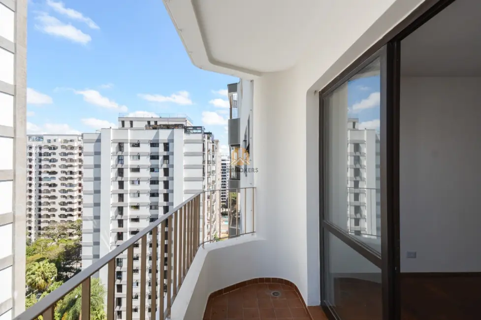 Apartamento com 2 quartos à venda, 70m2 em Indianópolis, São Paulo - SP - imagem 5 Foto 5 de Apartamento com 2 quartos à venda, 70m2 em Indianópolis, São Paulo - SP