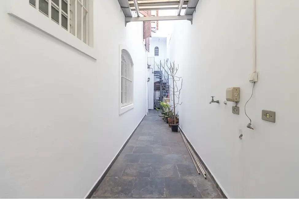 Casa com 4 quartos à venda, 208m2 em Vila Olímpia, São Paulo - SP - imagem 4 Foto 4 de Casa com 4 quartos à venda, 208m2 em Vila Olímpia, São Paulo - SP