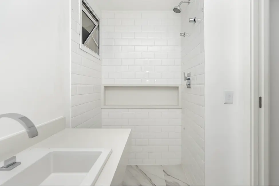 Apartamento com 3 quartos à venda, 124m2 em Vila Olímpia, São Paulo - SP - imagem 3 Foto 3 de Apartamento com 3 quartos à venda, 124m2 em Vila Olímpia, São Paulo - SP