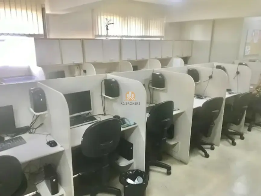 Sala Comercial à venda e para alugar, 214m2 em Vila Mariana, São Paulo - SP - imagem 3 Foto 3 de Sala Comercial à venda e para alugar, 214m2 em Vila Mariana, São Paulo - SP